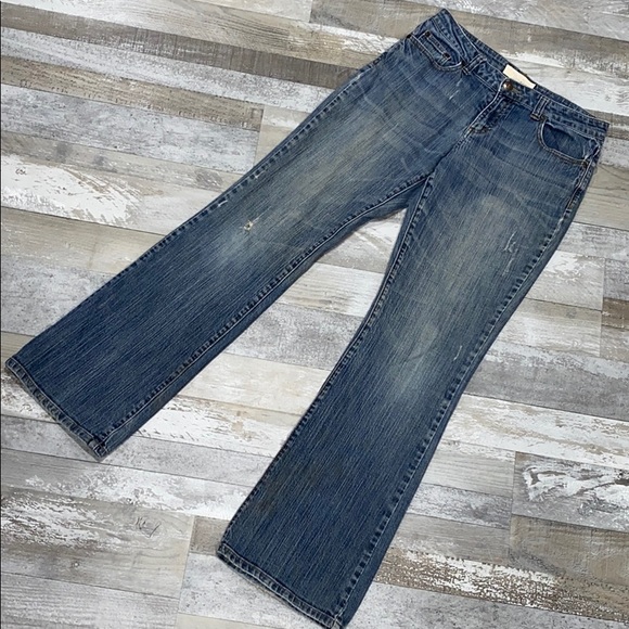 Women's Maurices Taylor Boot Distressed Jeans  5/6 - Picture 1 of 10